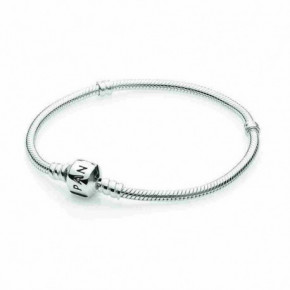 Bracelet Maille Serpent Fermoir Classique Couleur ARGENT PANDORA MOMENTS Taille 18
