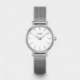 Montre Femme Boho Chic Argentée Bracelet Milanais Fond Blanc Cluse